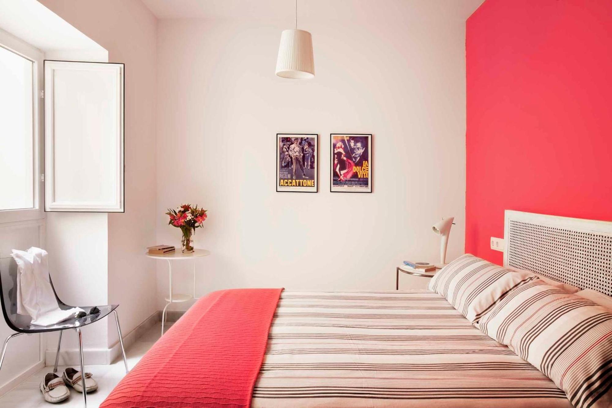 Apartamentos Mariscal Seville Exterior photo
