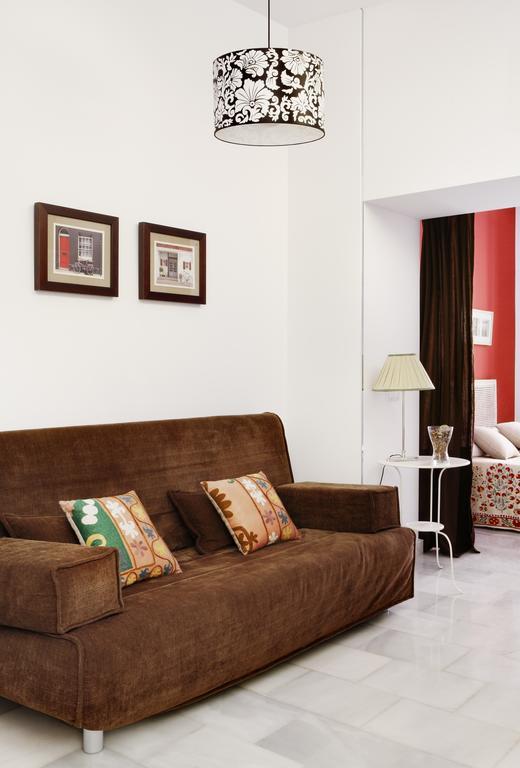 Apartamentos Mariscal Seville Room photo